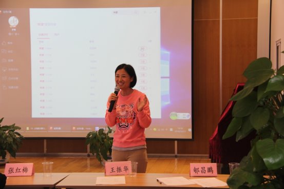 C:\Users\Administrator.2013-20160714XN\Desktop\20181017-外语学院好声音\IMG_3957.JPG